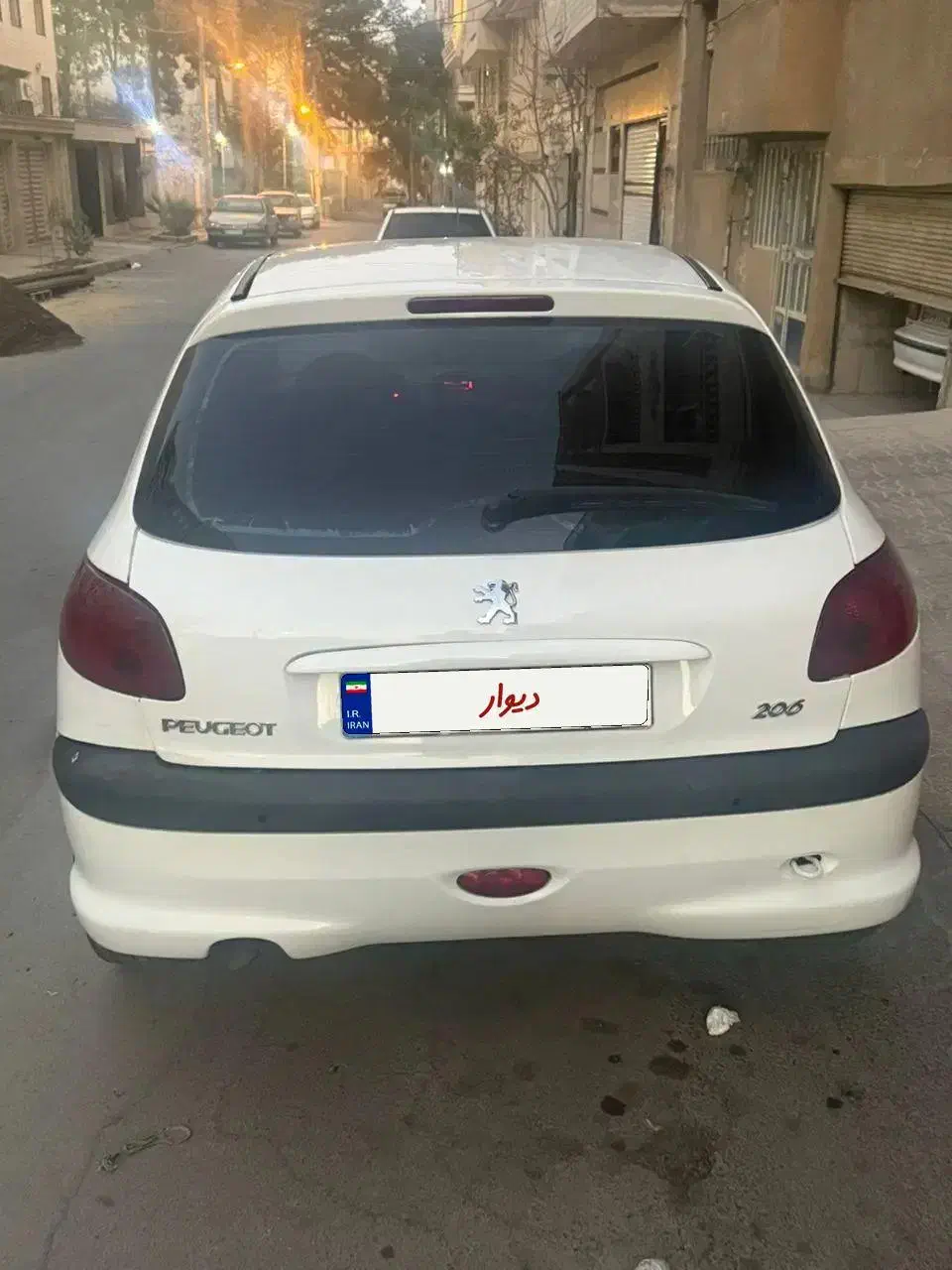 پژو 206 تیپ 5 - 1396