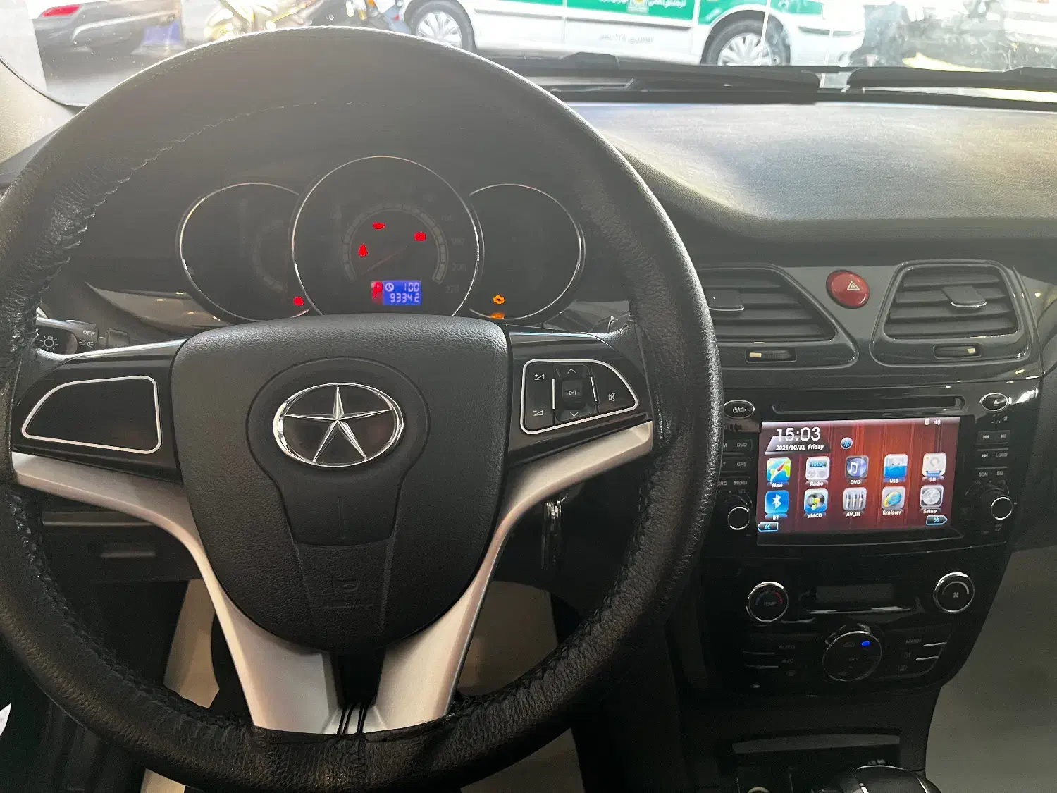 جک J5 اتوماتیک - 1395