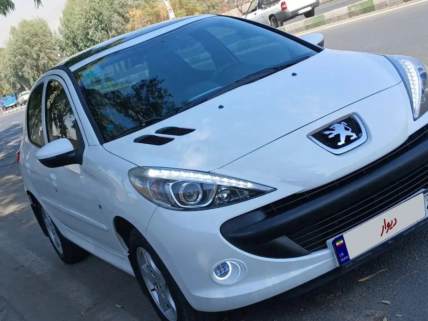 پژو 207 پانوراما دنده‌ای - 1400