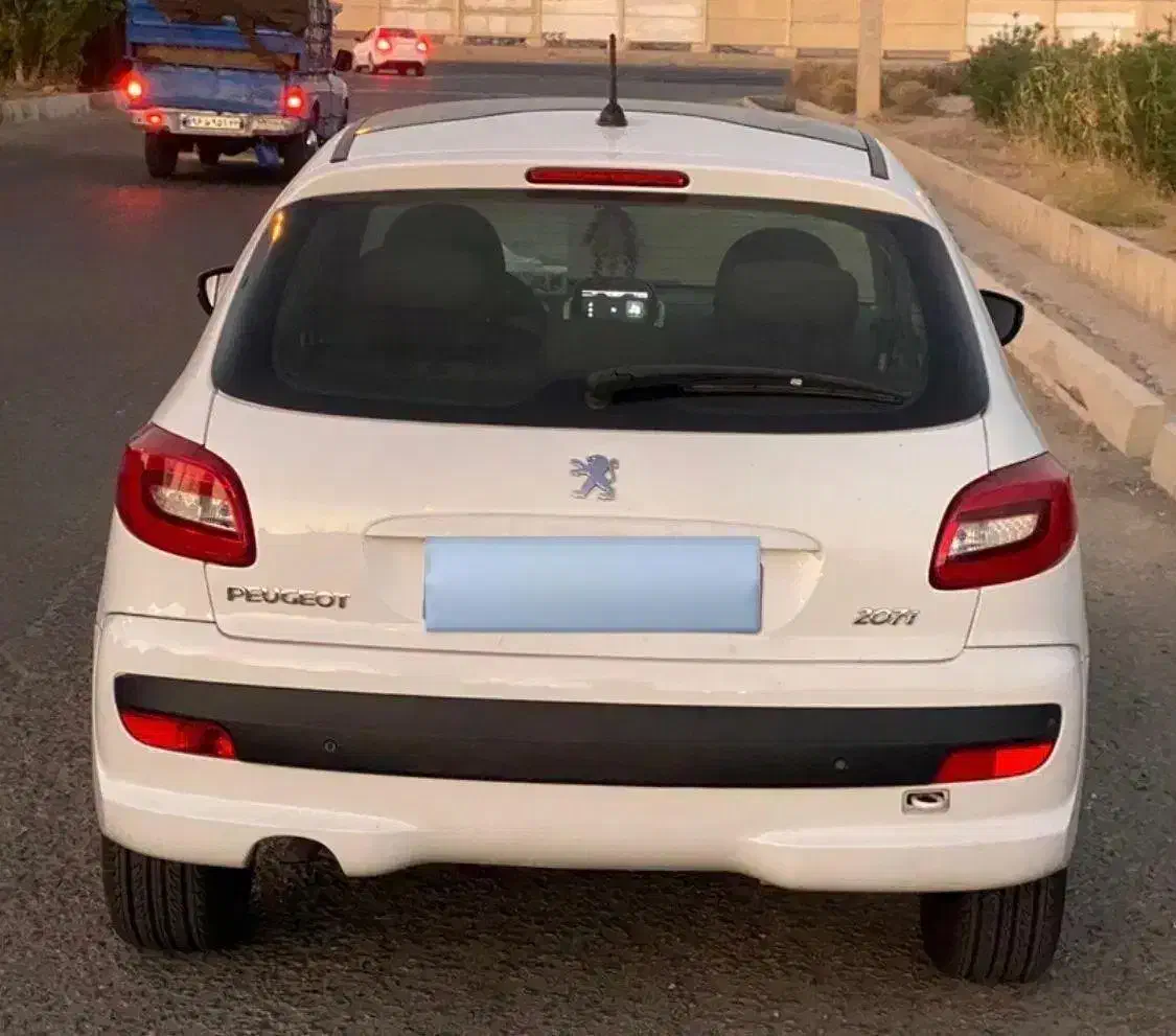 پژو 207 پانوراما دنده‌ای - 1401