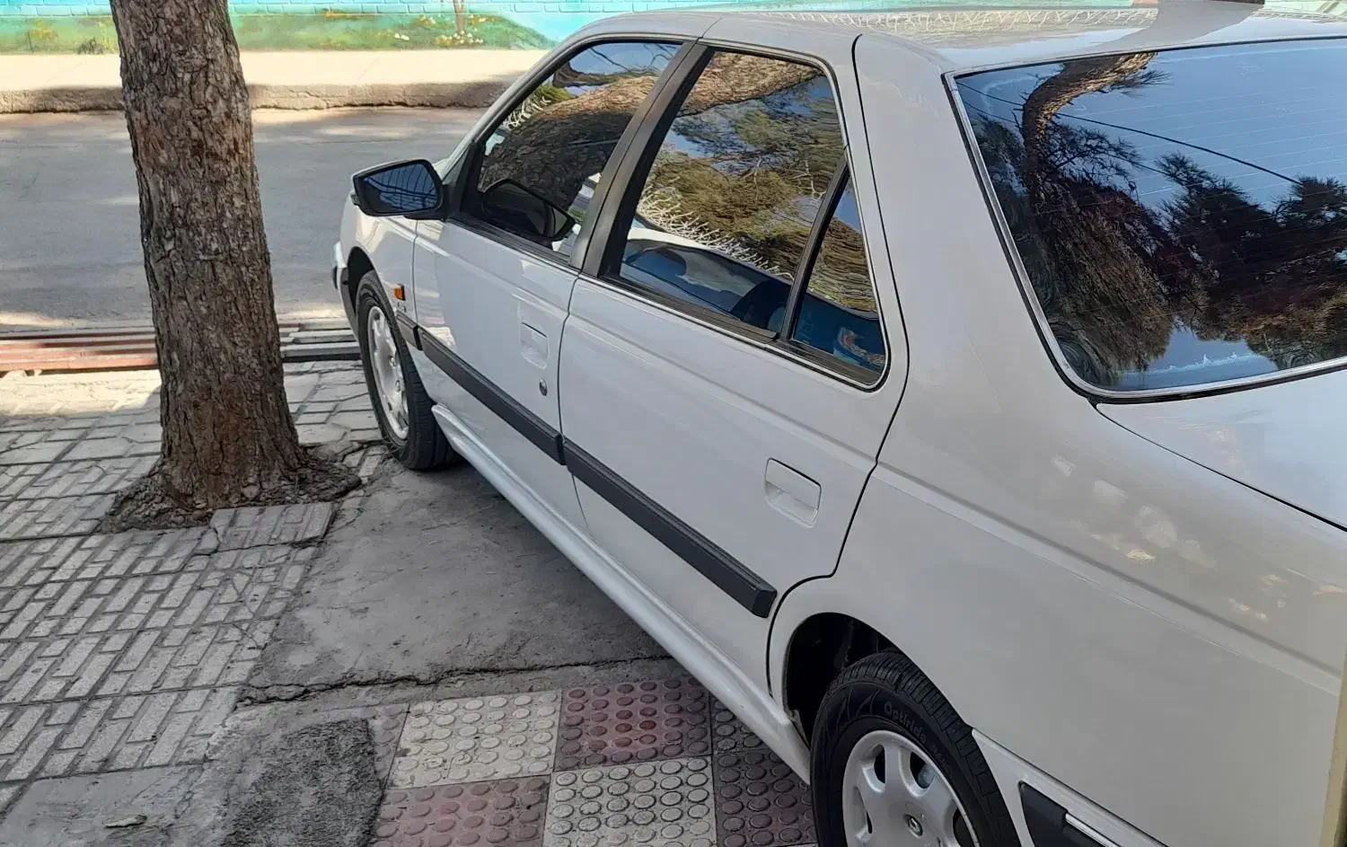 پژو پارس سال - 1389