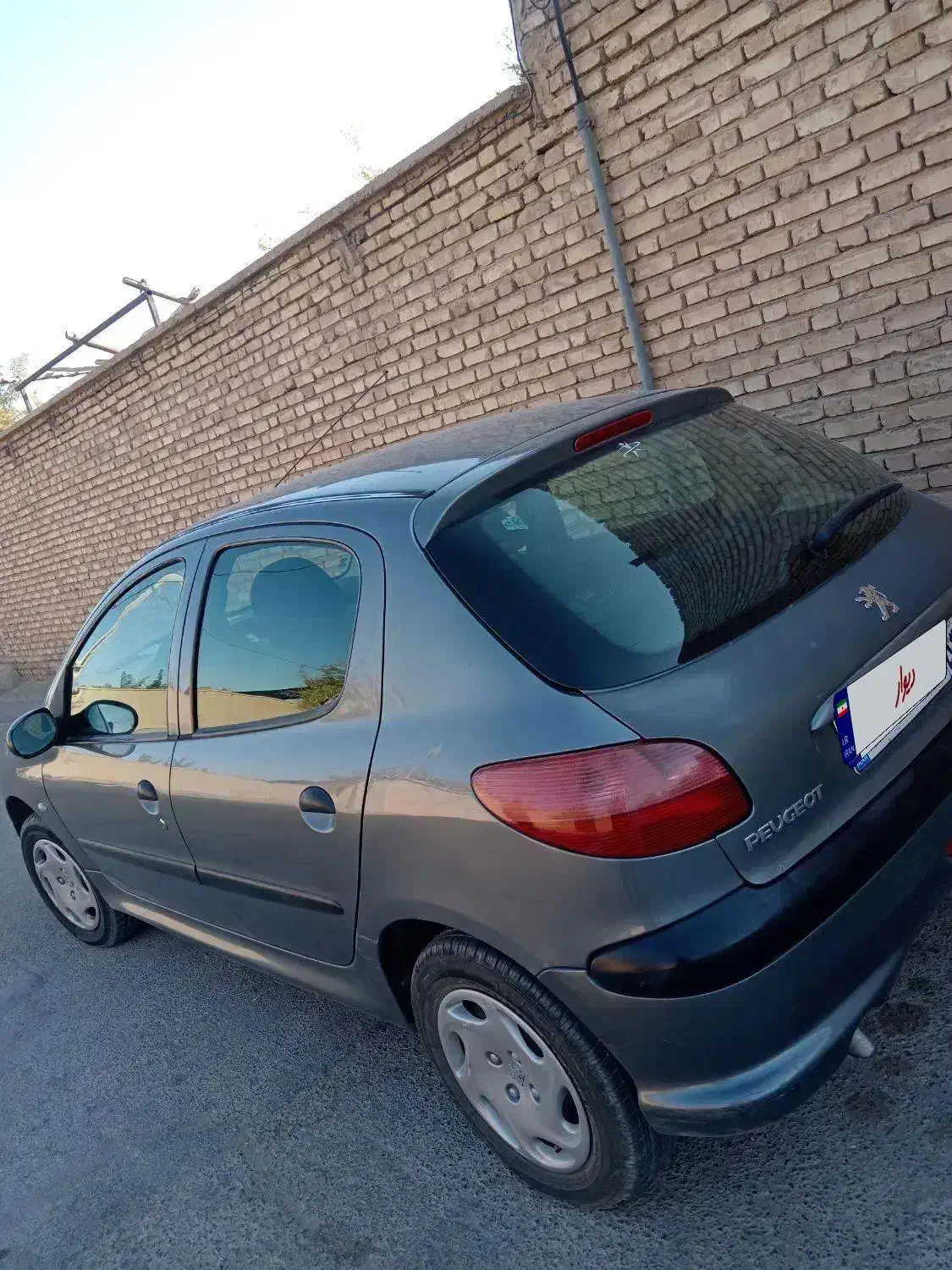 پژو 206 تیپ 3 - 1385