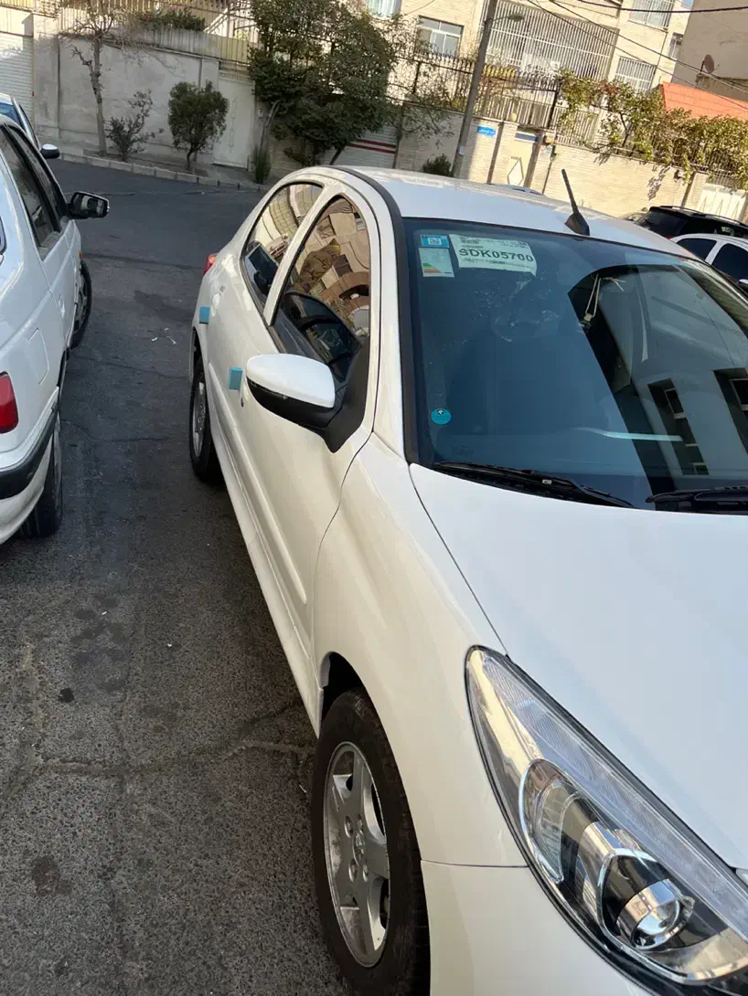 پژو 207 اتوماتیک TU5P - 1404