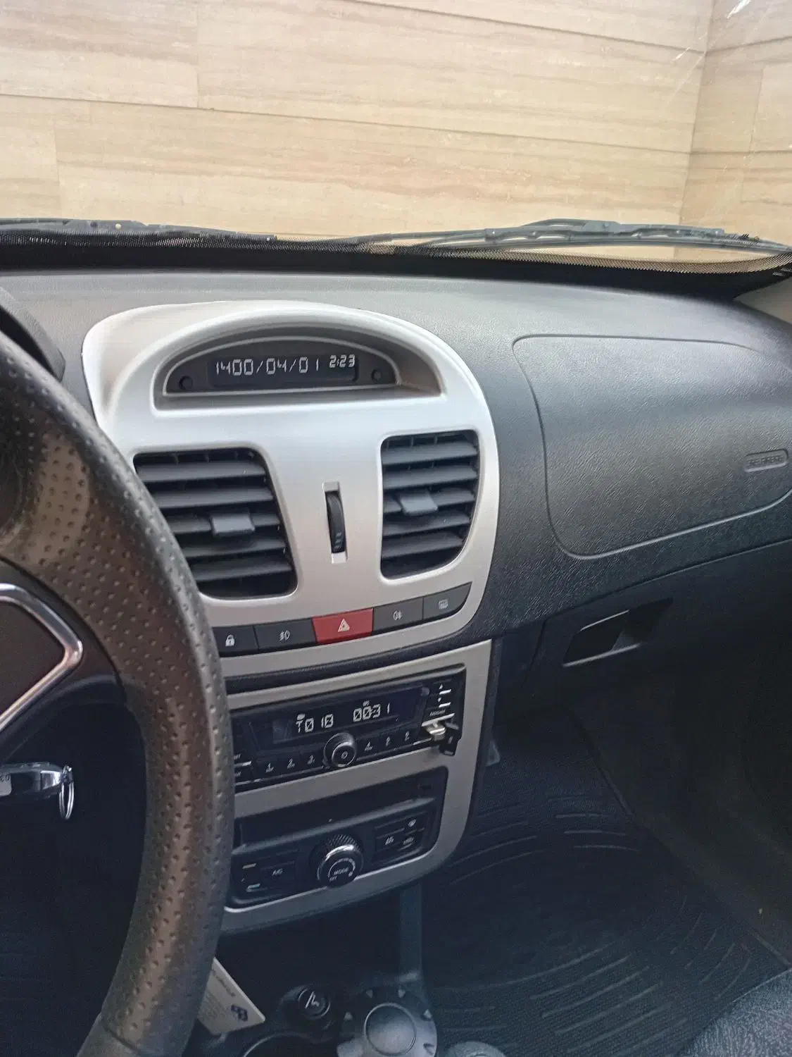 کوییک R دنده‌ای - 1404