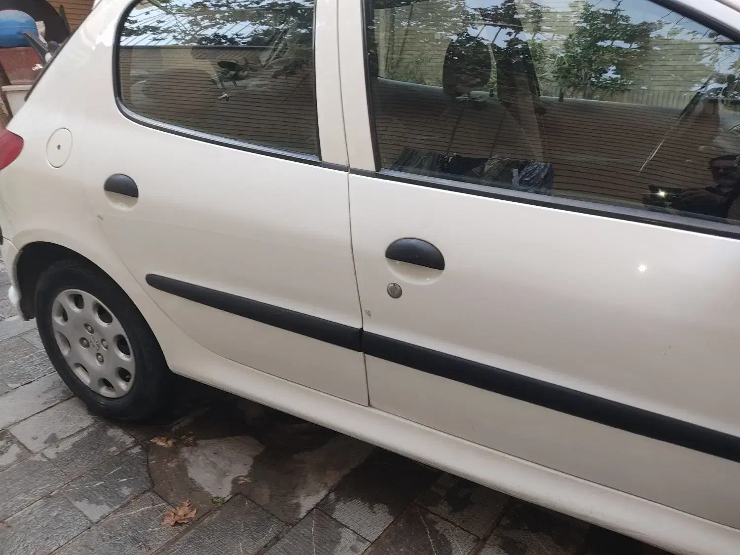 پژو 206 تیپ 2 - 1395