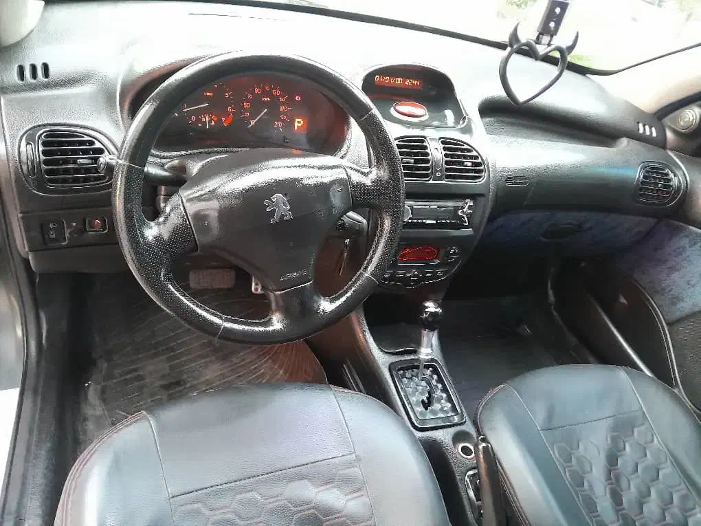 پژو 206 تیپ 6 - 1384