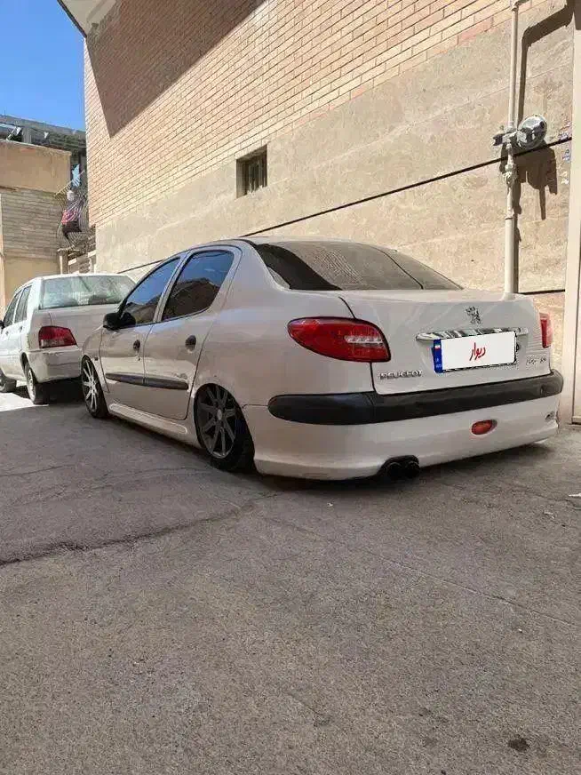 خودرو پژو، ۲۰۶ صندوق دار آگهی ann_20965231