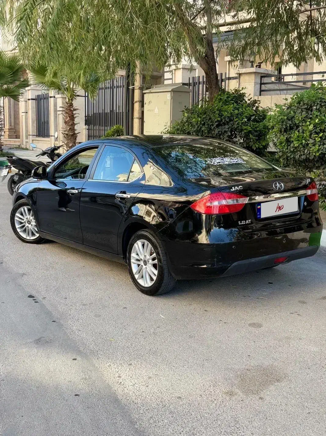 جک J5 اتوماتیک - 1394