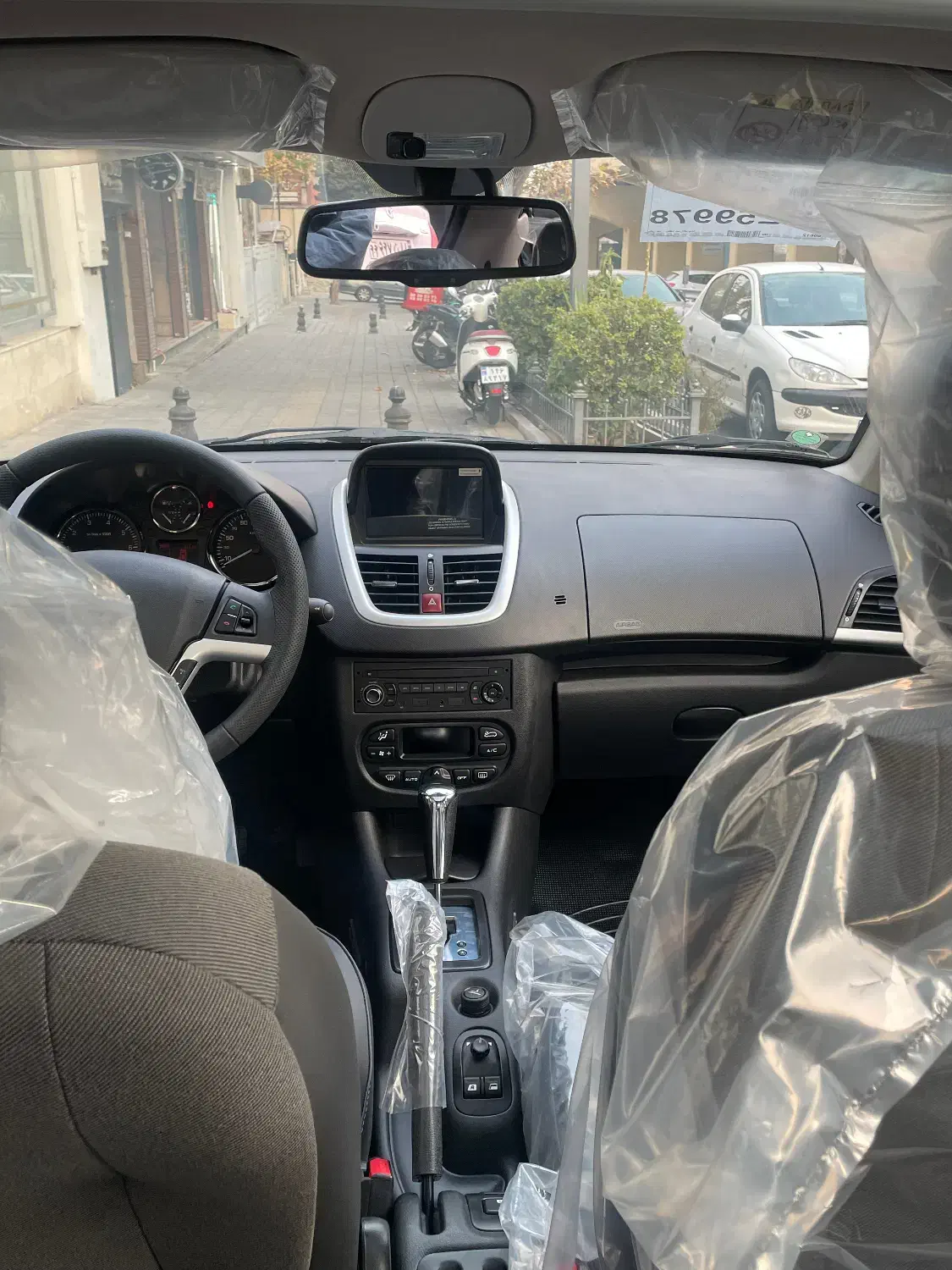 پژو 207 پانوراما اتوماتیک TU5P - 1404