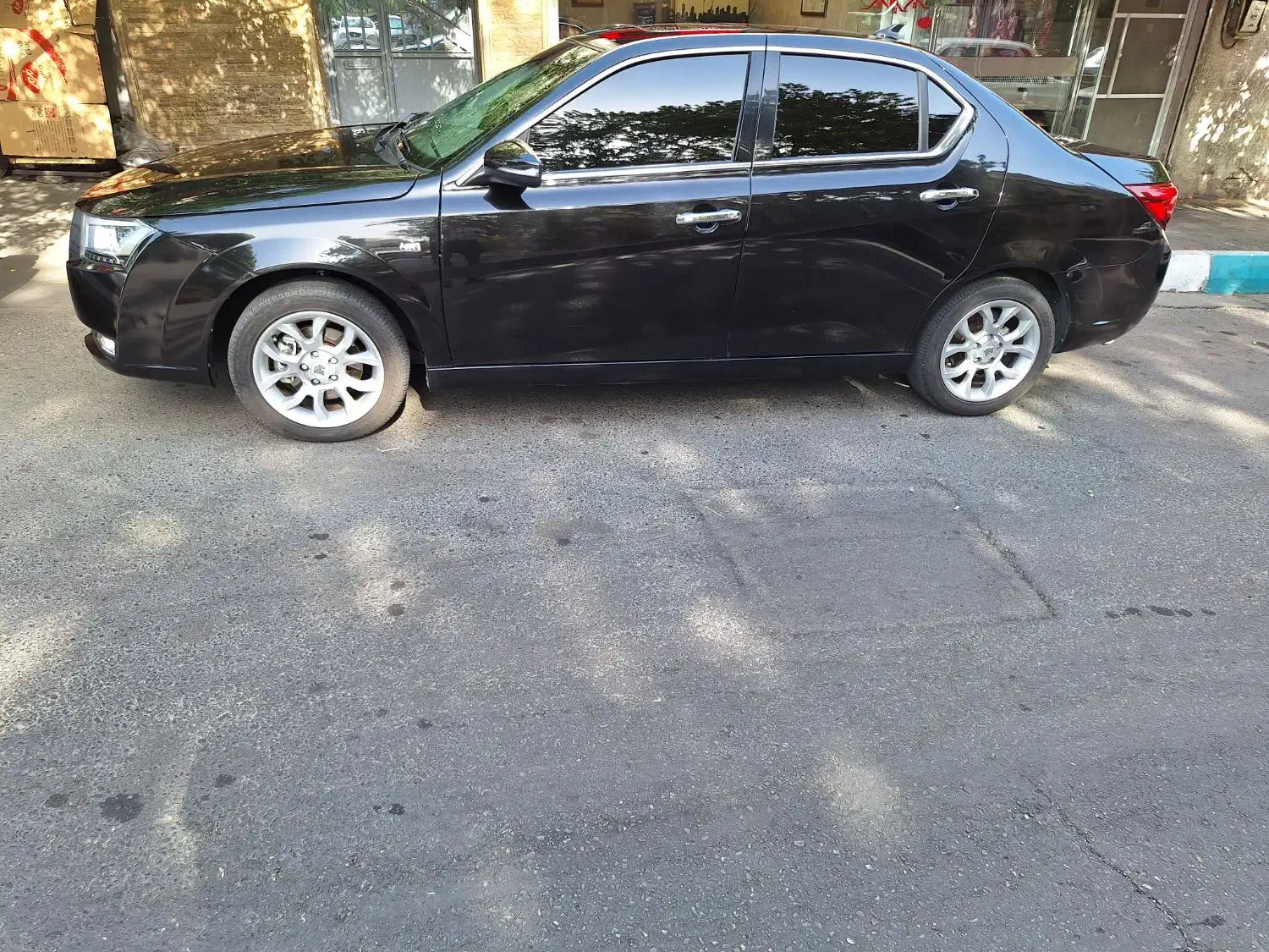 دنا پلاس توربو 6 دنده - 1401