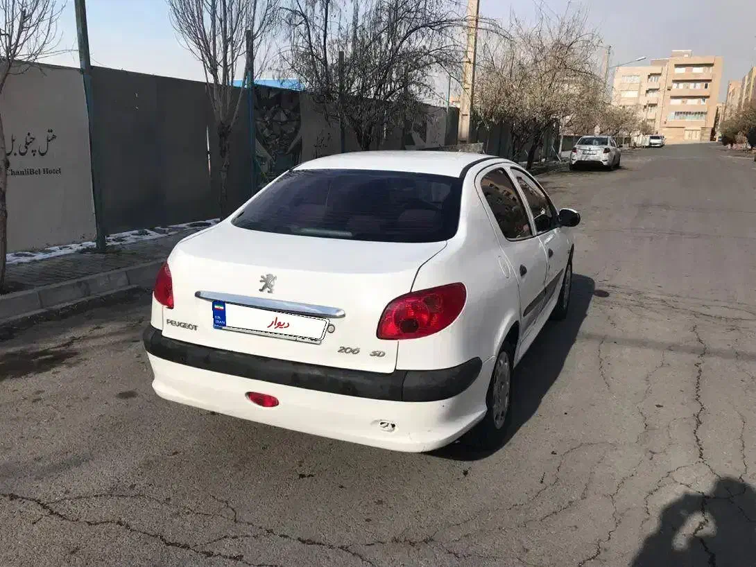 خودرو پژو، ۲۰۶ صندوق دار آگهی ann_20965493