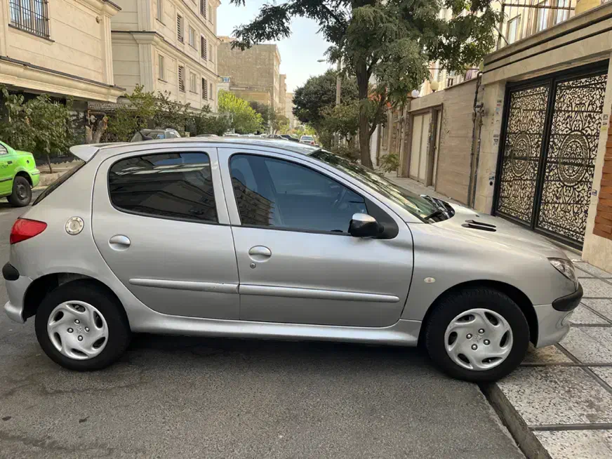 پژو 206 تیپ 3 - 1383