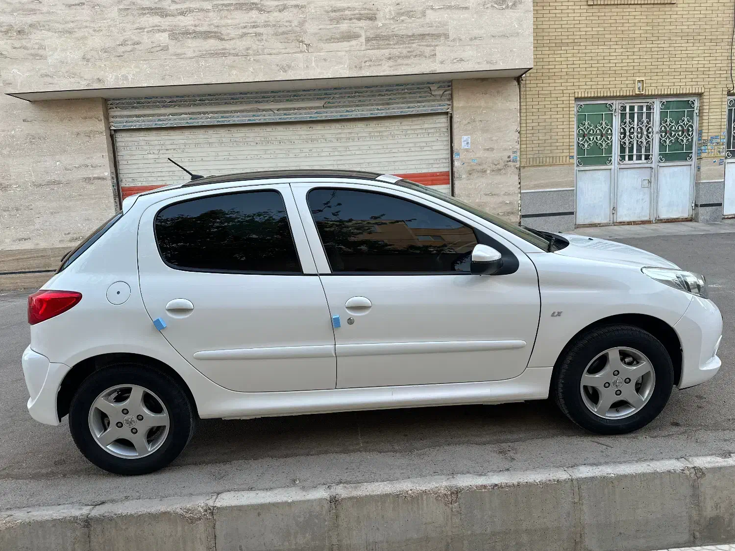 پژو 207 پانوراما دنده‌ای - 1402