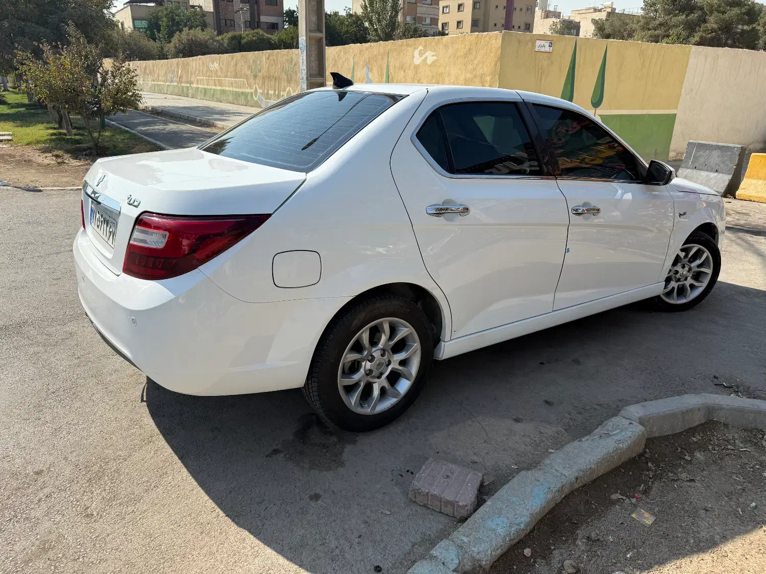 دنا پلاس توربو اتوماتیک - 1400