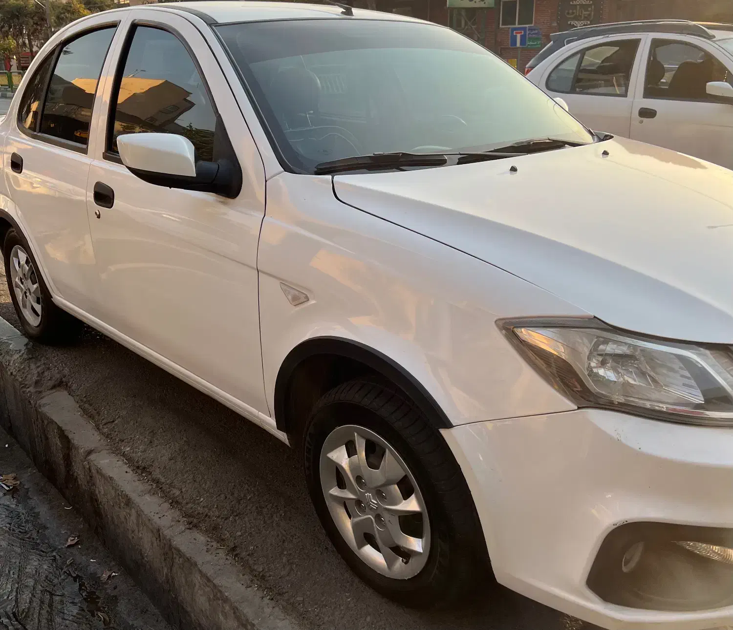 ساینا S دنده‌ای معمولی - 1401