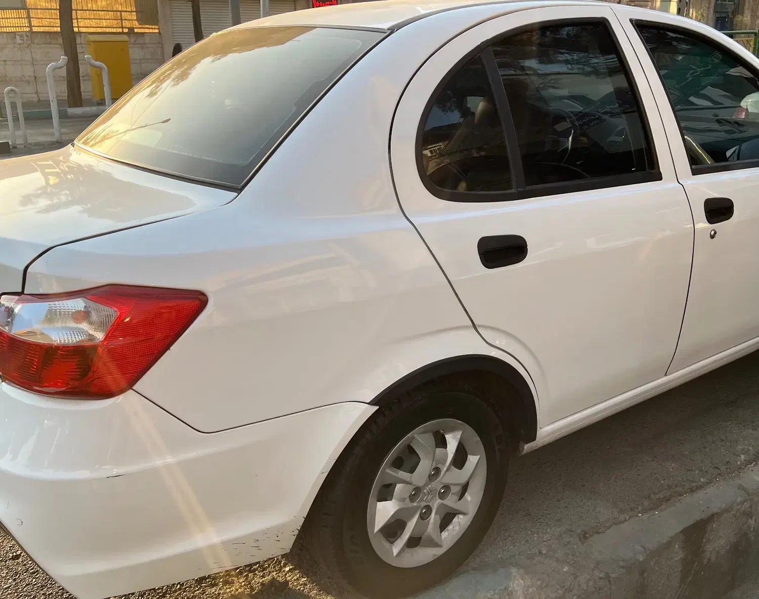 ساینا S دنده‌ای معمولی - 1401