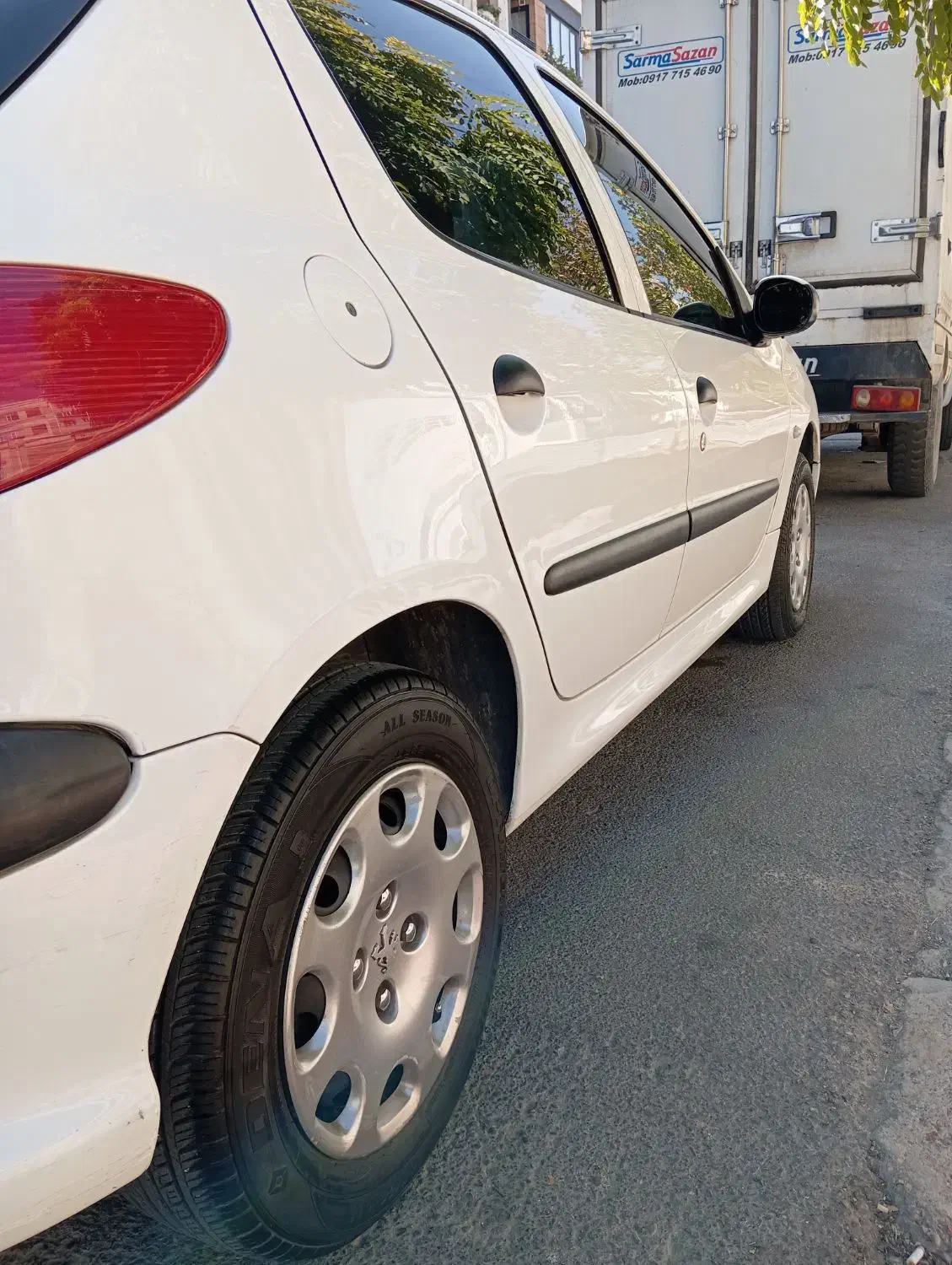 پژو 206 تیپ 5 - 1396