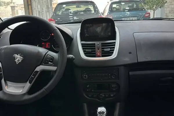 پژو 207 اتوماتیک TU5P - 1404