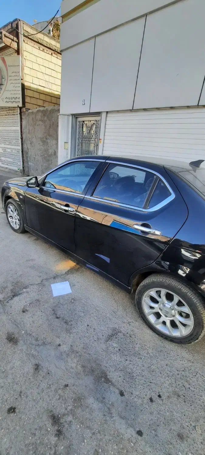 دنا پلاس توربو اتوماتیک - 1403