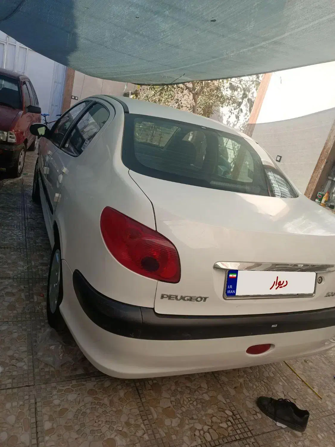 پژو ۲۰۶ صندوق دار v20 - 1388