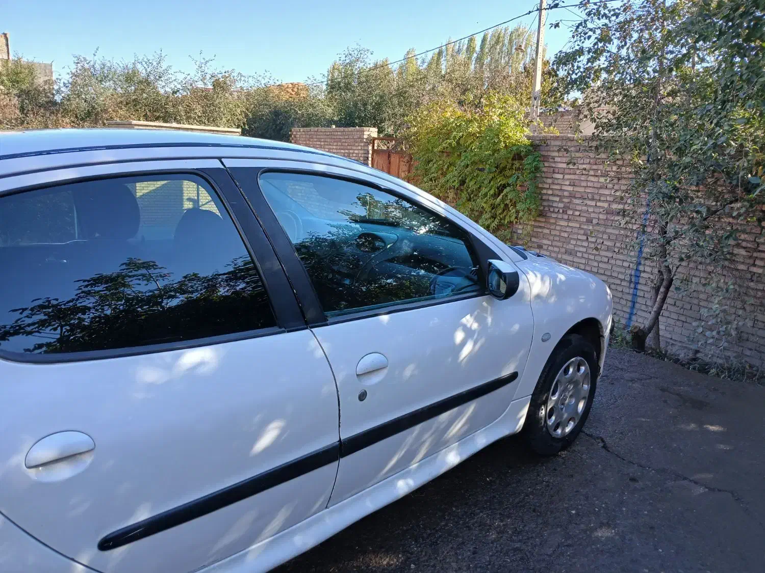 پژو ۲۰۶ صندوق دار v20 - 1386