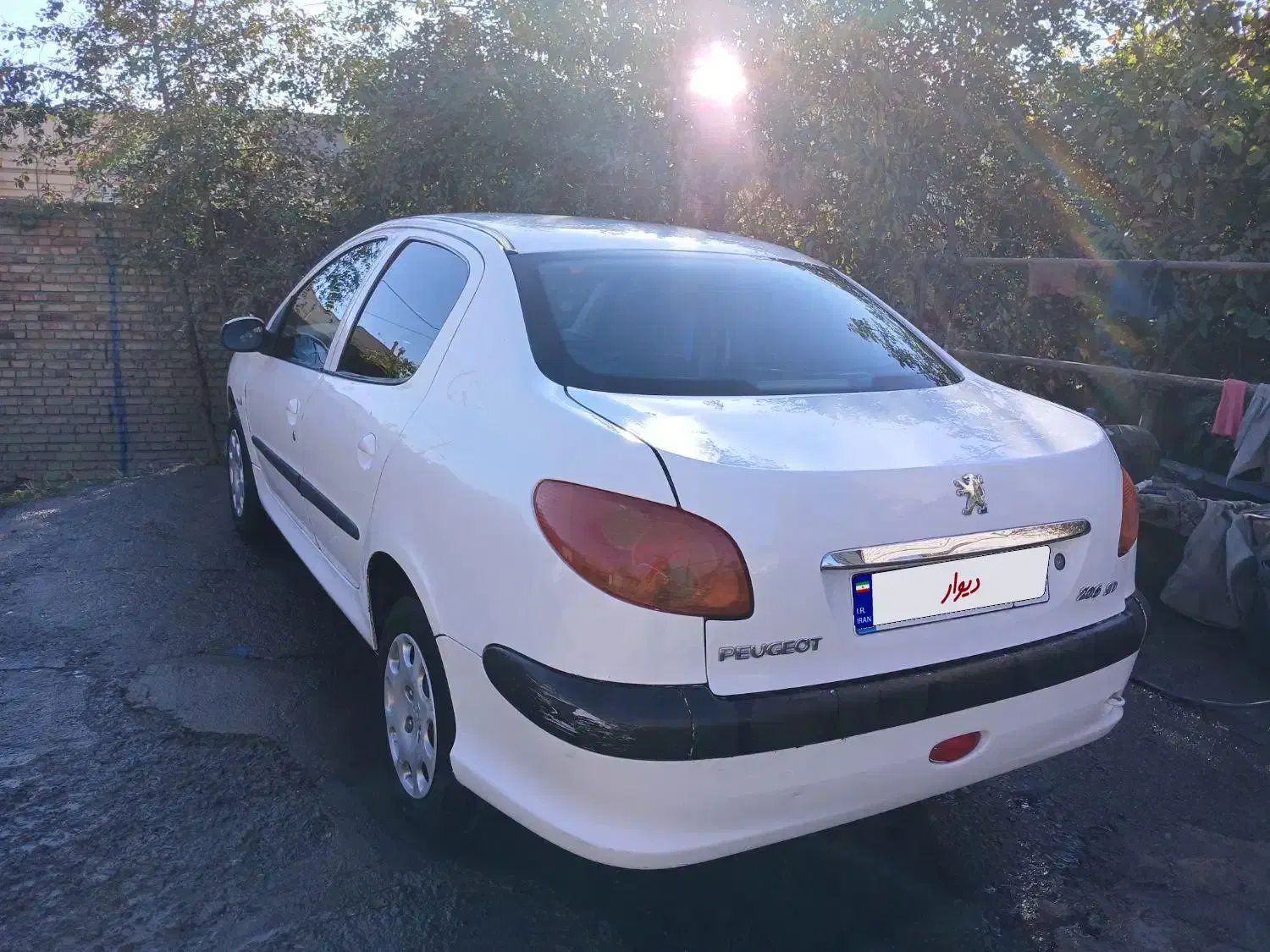 پژو ۲۰۶ صندوق دار v20 - 1386