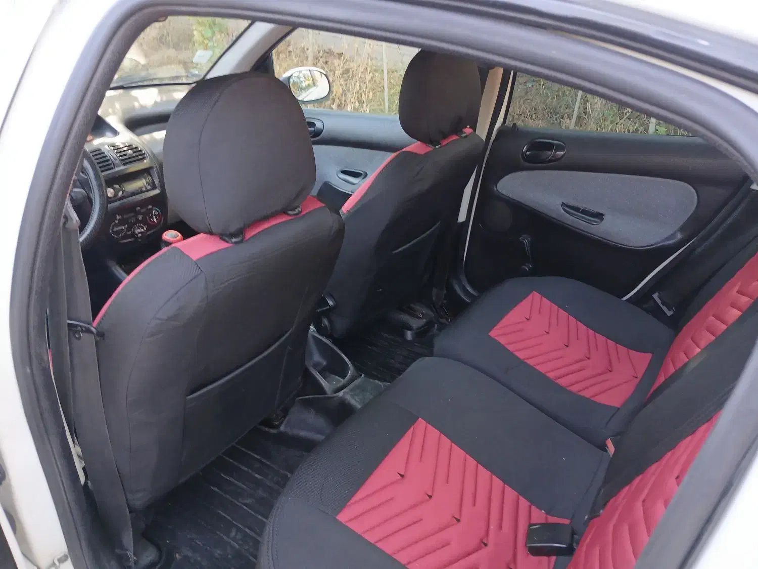 پژو ۲۰۶ صندوق دار v20 - 1386