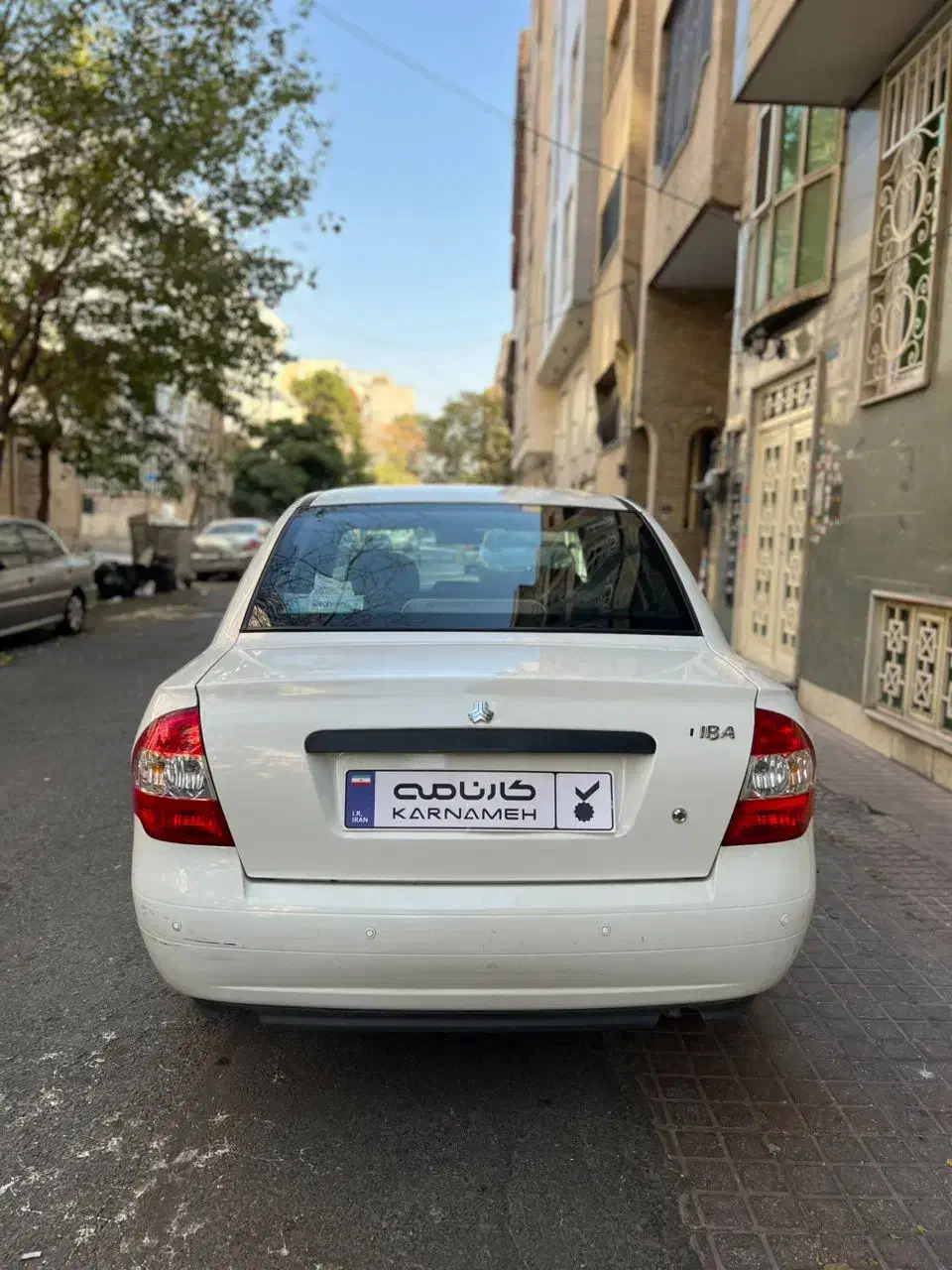 تیبا صندوق دار SX - 1400