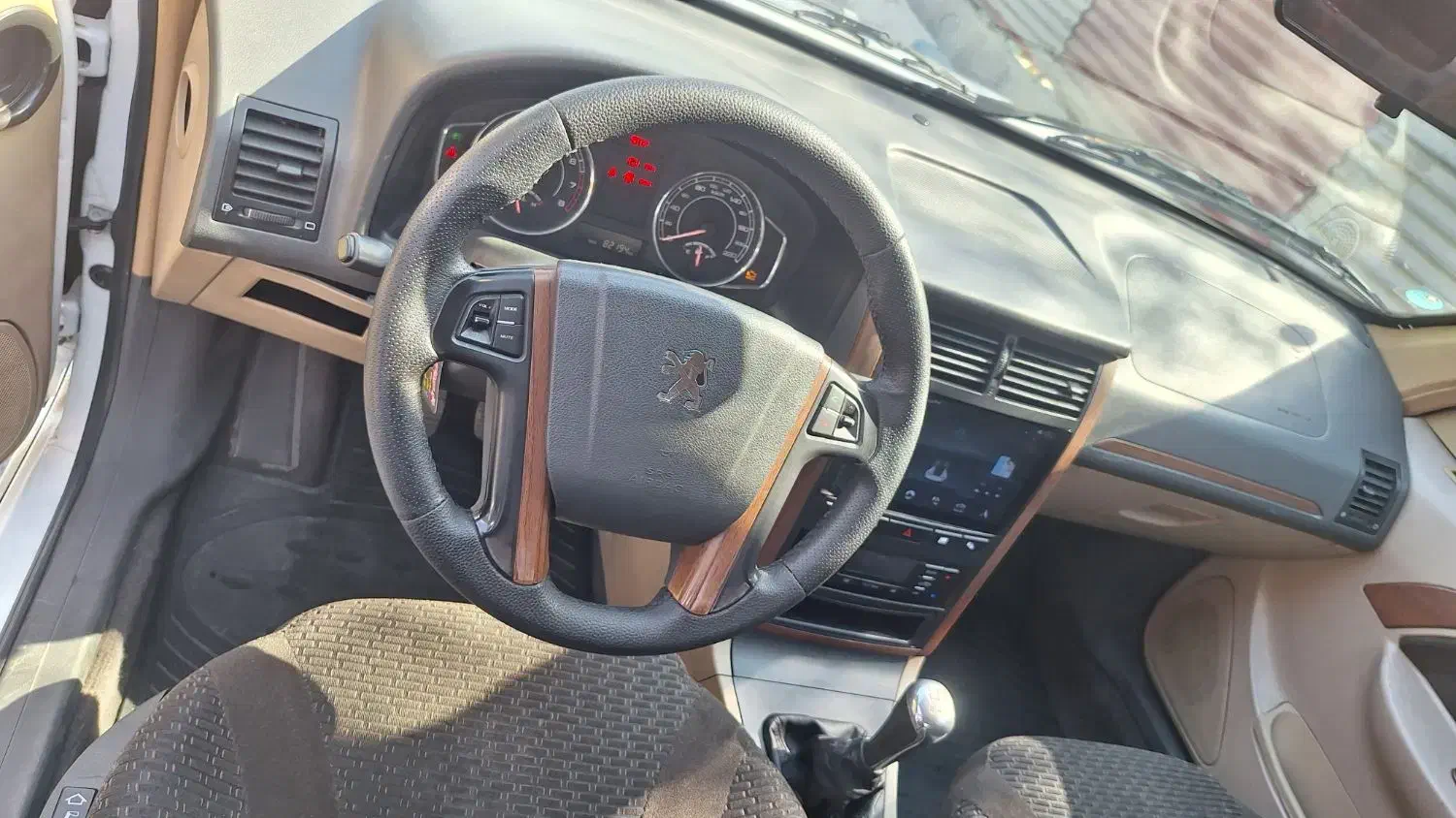 پژو پارس LX - 1400