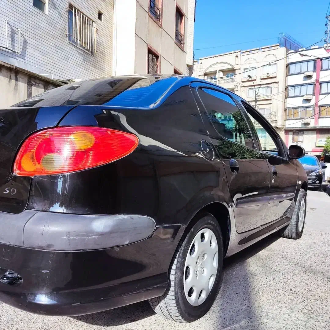 پژو ۲۰۶ صندوق دار v8 - 1393