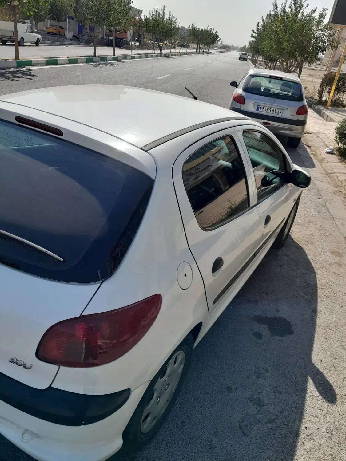 پژو 206 تیپ 5 - 1396