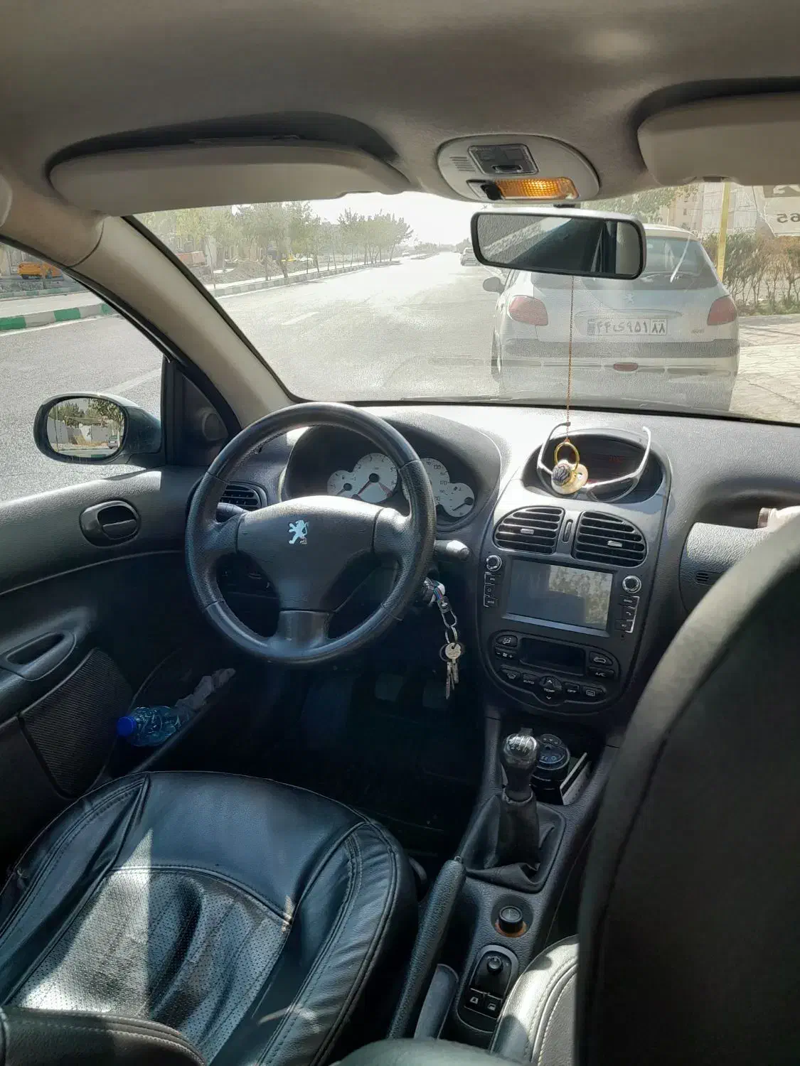 پژو 206 تیپ 5 - 1396