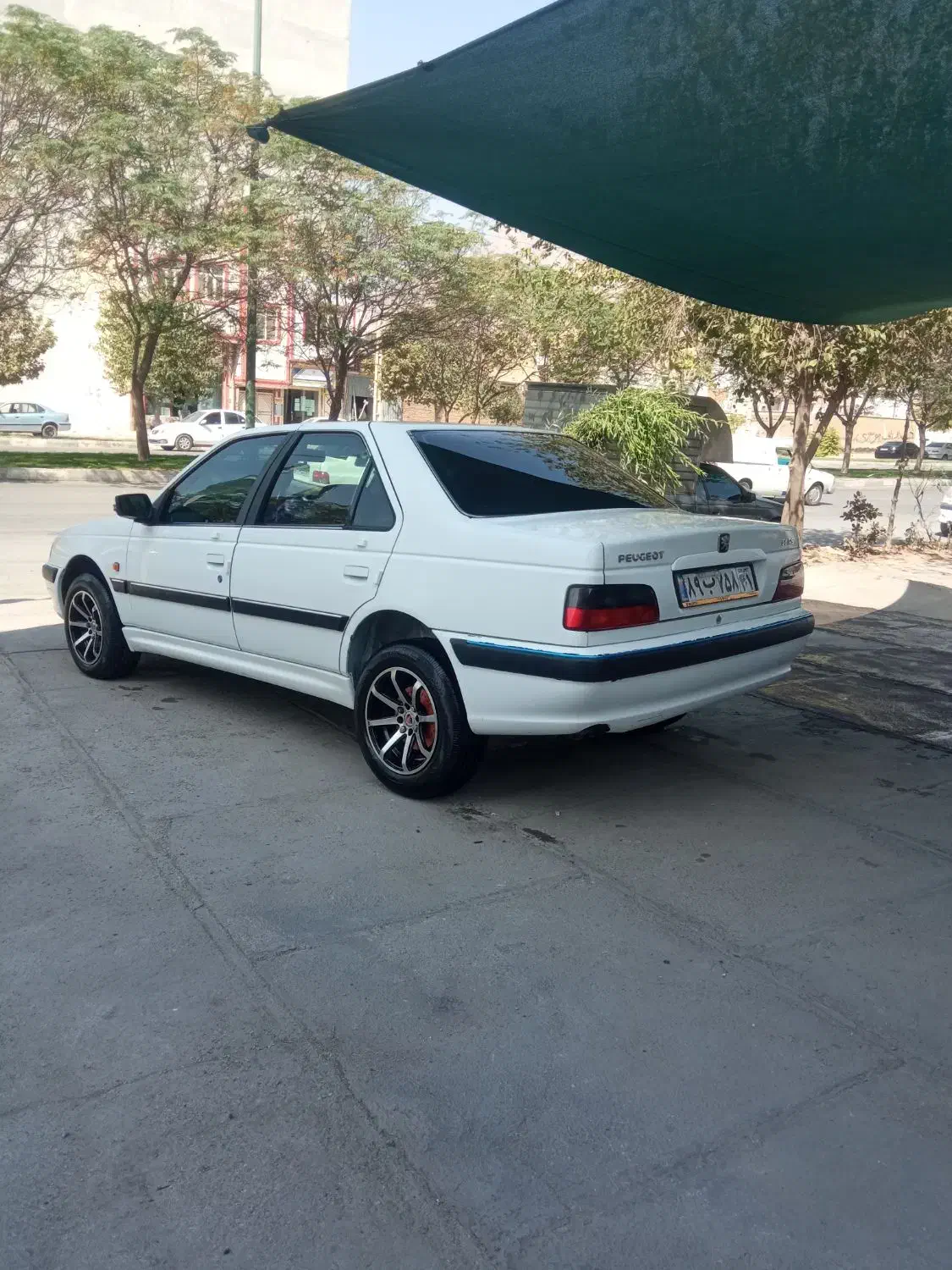 پژو پارس سال - 1390