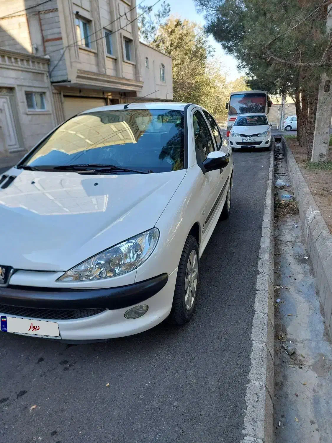 پژو ۲۰۶ صندوق دار v8 - 1399