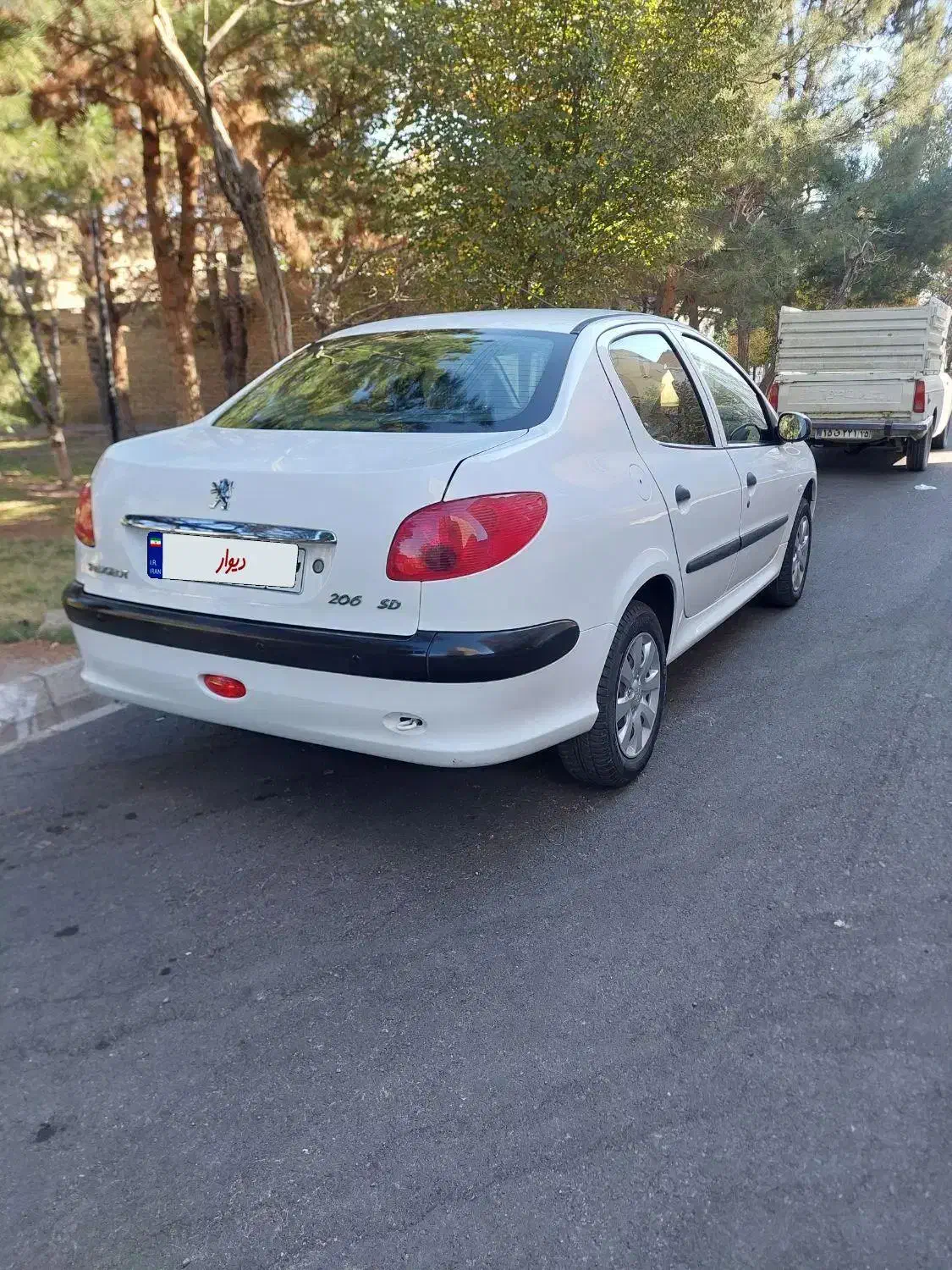 پژو ۲۰۶ صندوق دار v8 - 1399