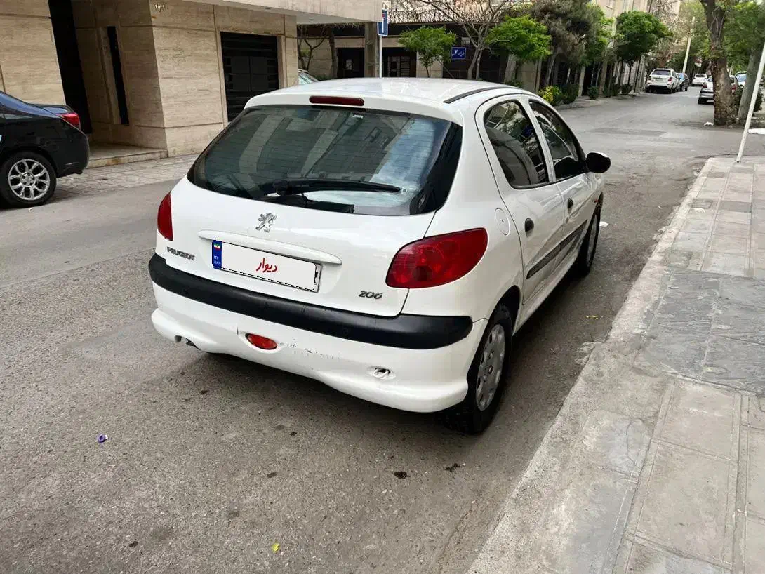 پژو 206 تیپ 2 - 1395