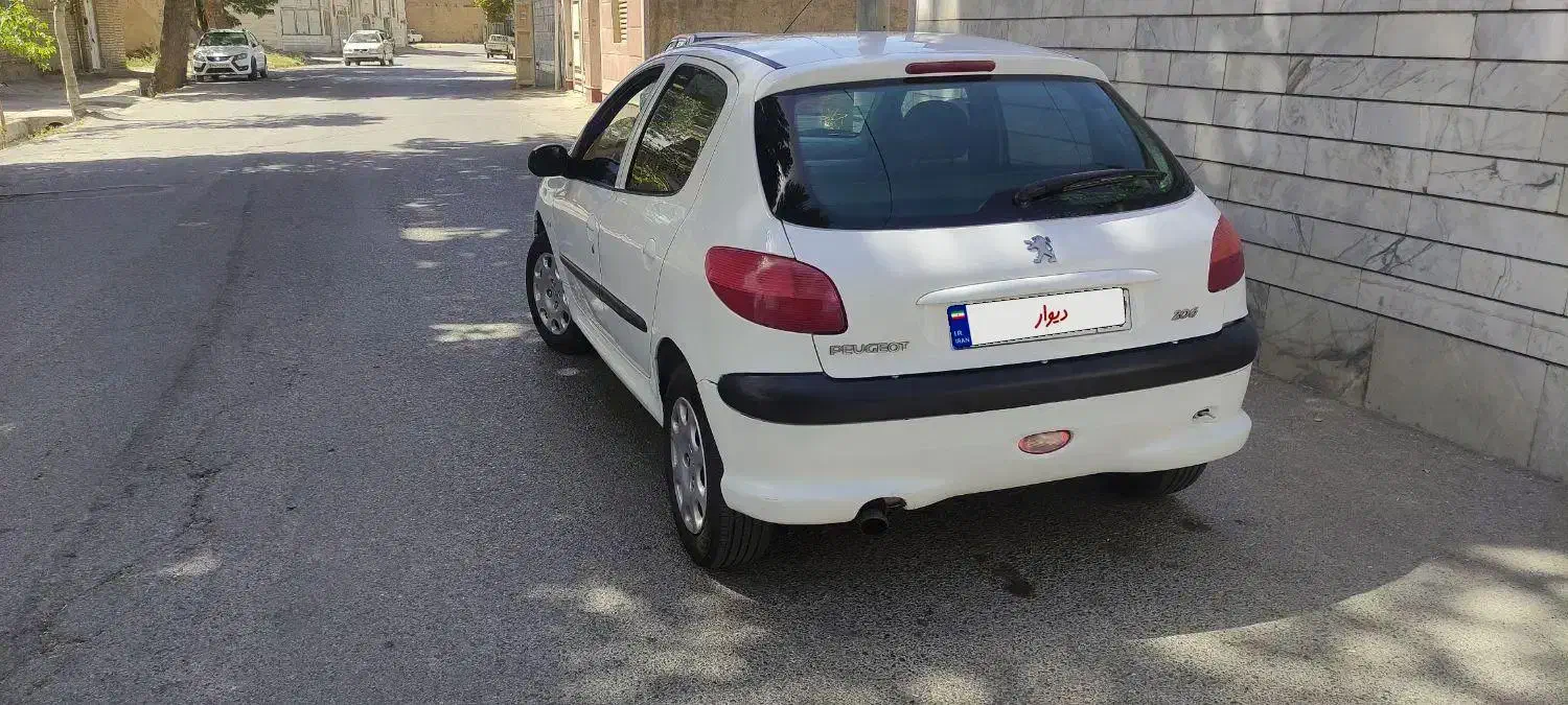 پژو 206 تیپ 2 - 1390