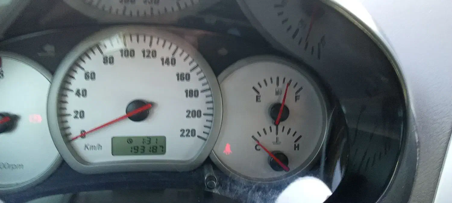 ام وی ام X33 دنده‌ای ساده - 1390