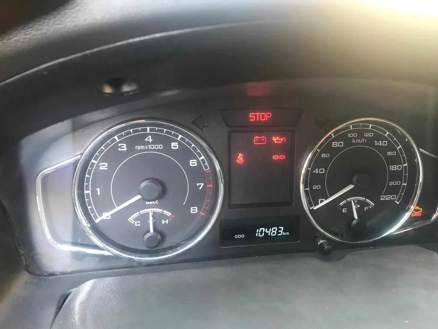 پژو پارس XU7P - 1403