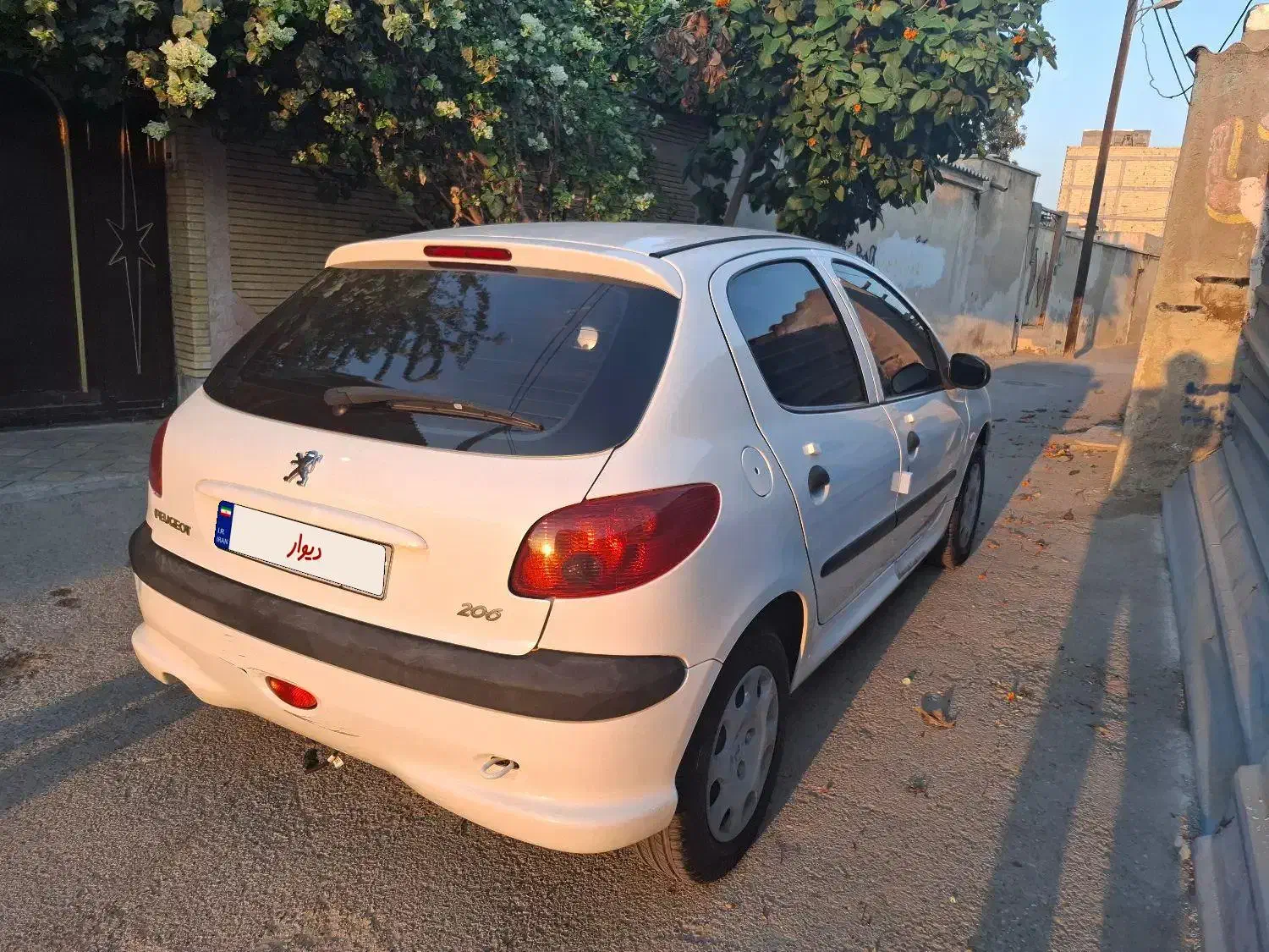 پژو 206 تیپ 3 - 1401