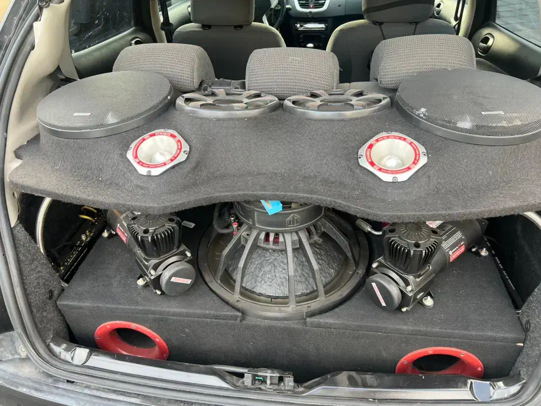 پژو 207 پانوراما دنده‌ای - 1400