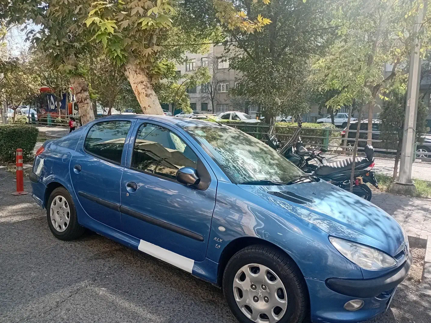 خودرو پژو، ۲۰۶ صندوق دار آگهی ann_20966398