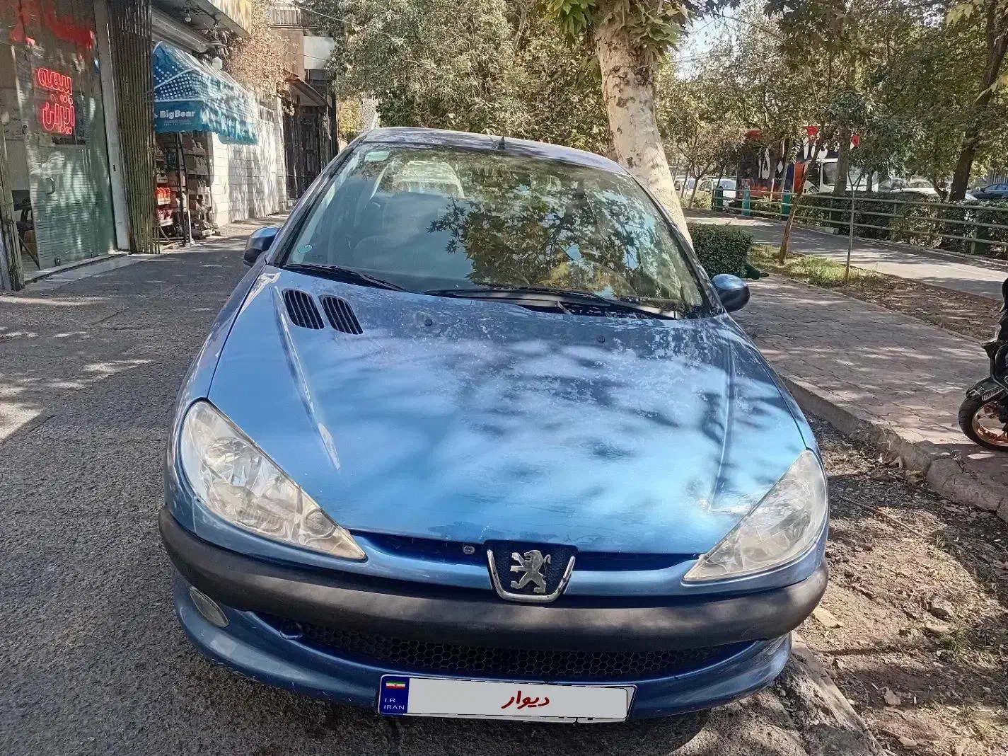 پژو ۲۰۶ صندوق دار v8 - 1393