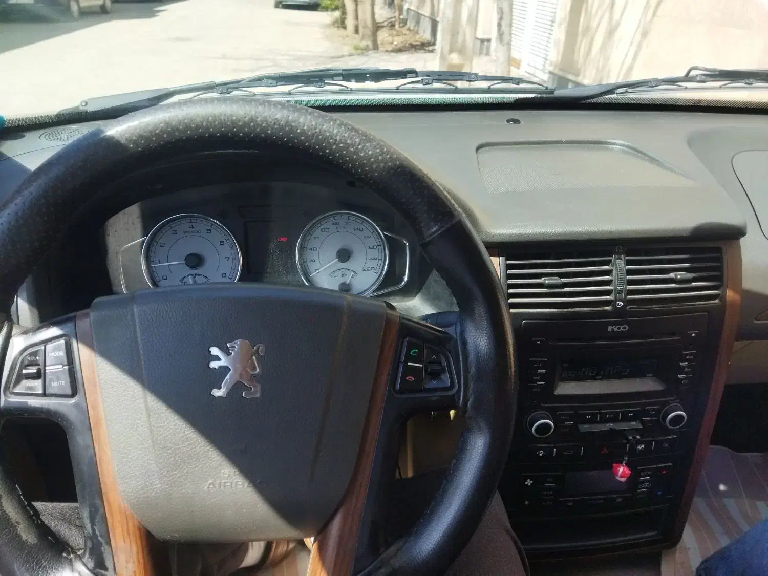 پژو پارس سال - 1400