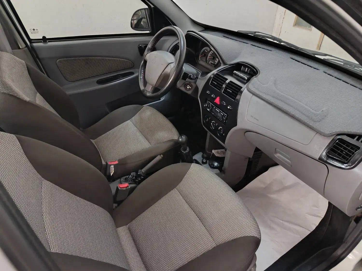 تیبا صندوق دار SX - 1400