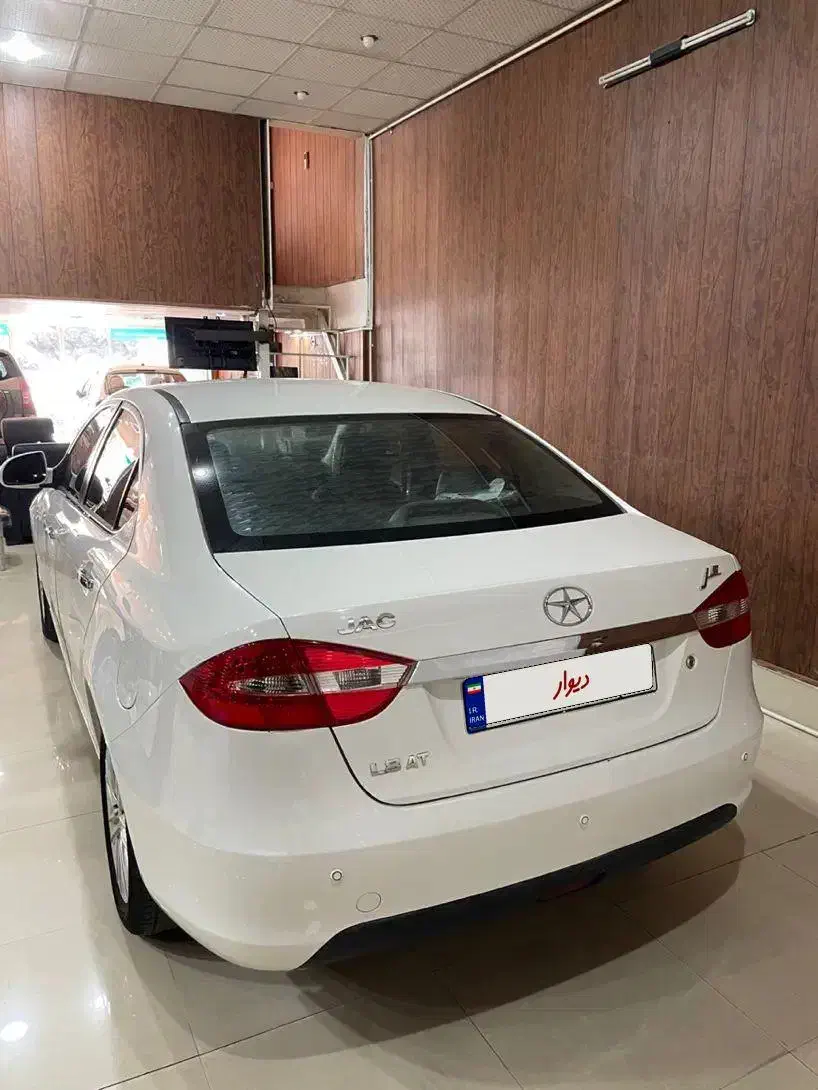 جک J5 اتوماتیک - 1395