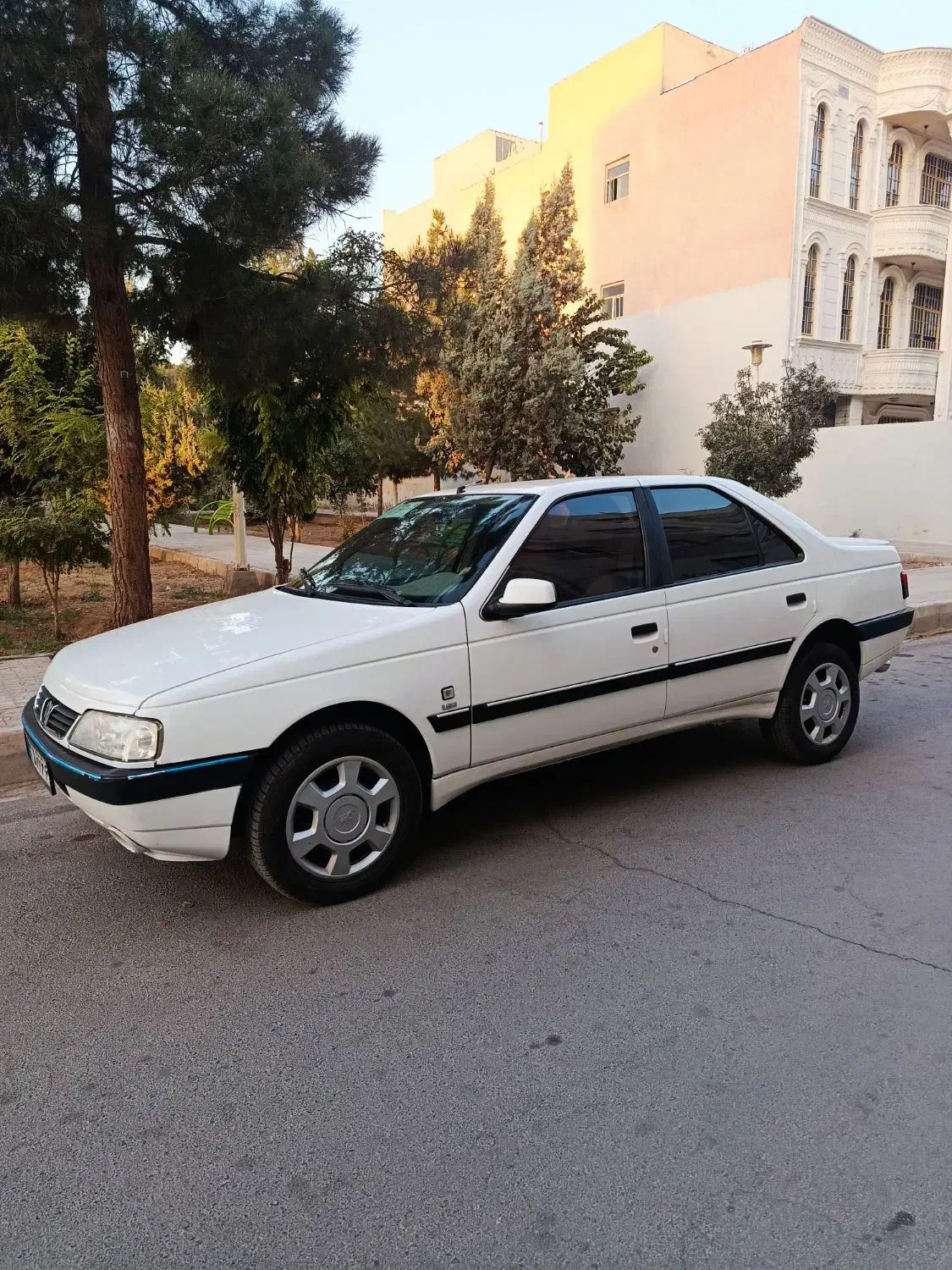 پژو 405 SLX بنزینی TU5 - 1397