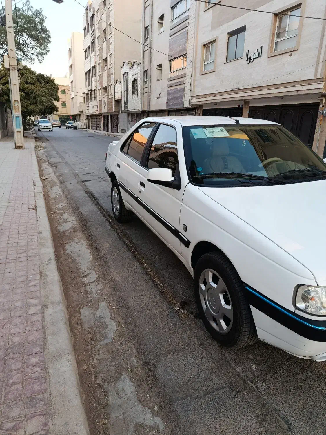 پژو 405 SLX بنزینی TU5 - 1397