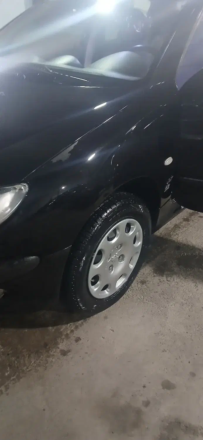 خودرو پژو، ۲۰۶ صندوق دار آگهی ann_20966803