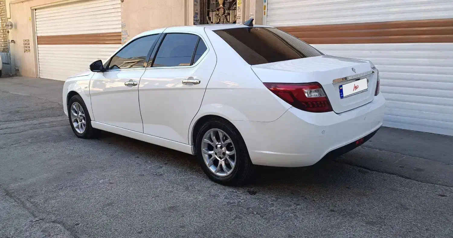 دنا پلاس توربو اتوماتیک - 1401